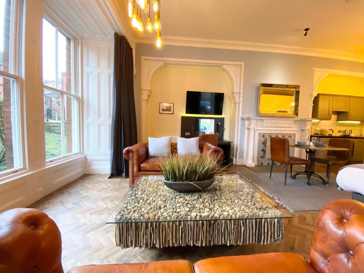 The Deakin At Claremont Serviced Apartments Λιντς Εξωτερικό φωτογραφία