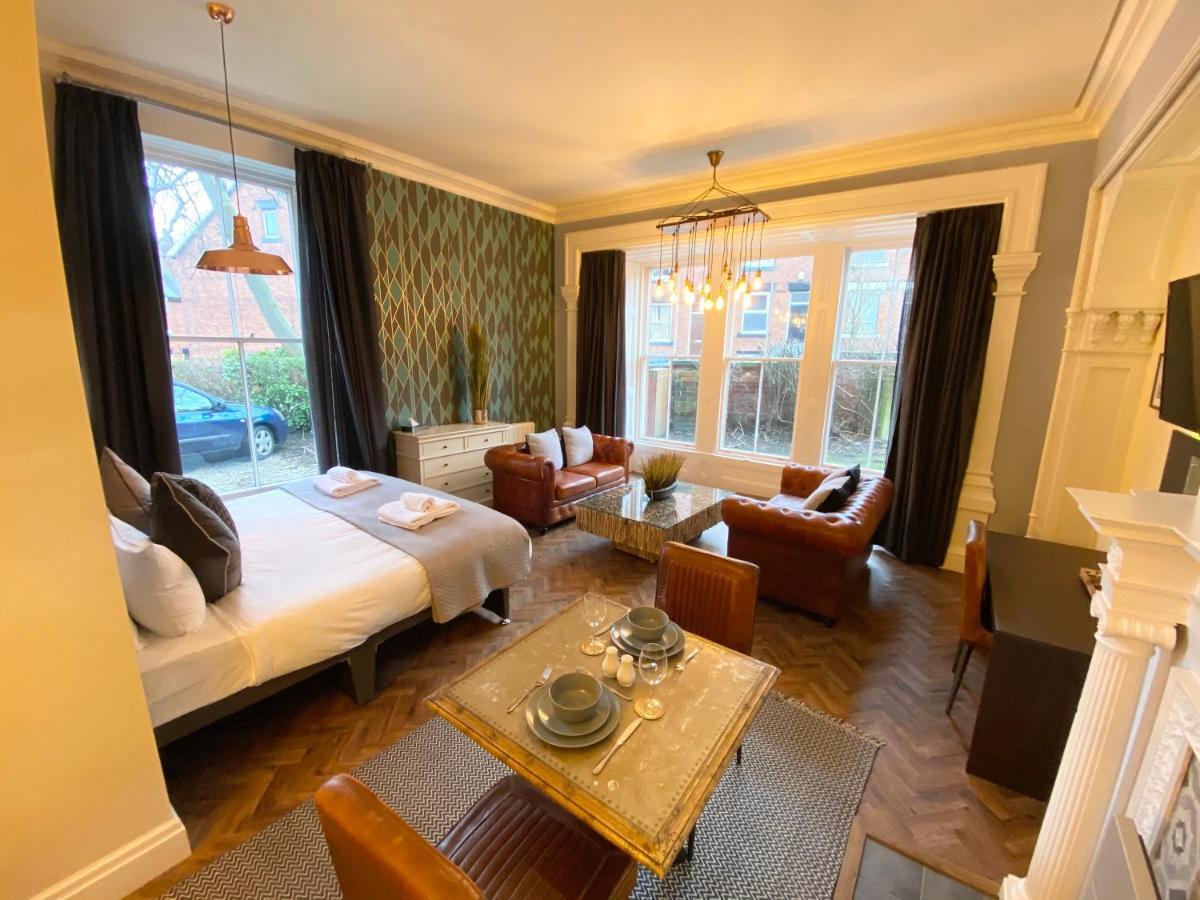 The Deakin At Claremont Serviced Apartments Λιντς Εξωτερικό φωτογραφία